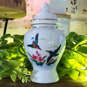 Vintage White Chinese Ginger Jar & Lid